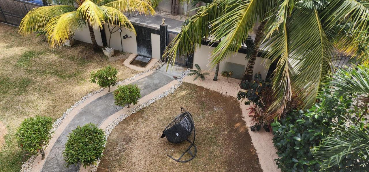 Number 7, 2Nd Floor, Pebble Bay Apartments With Garden View Grand Baie Extérieur photo